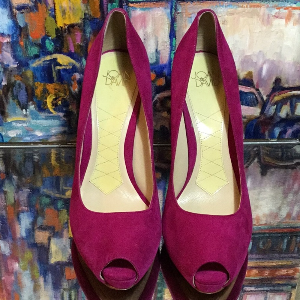 Pink heels